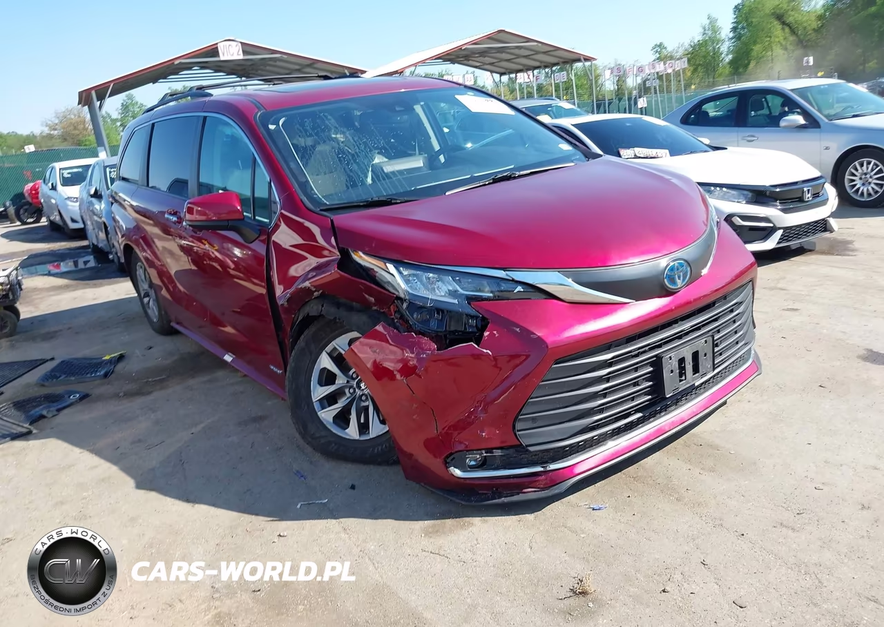 2021 Toyota Sienna Xle