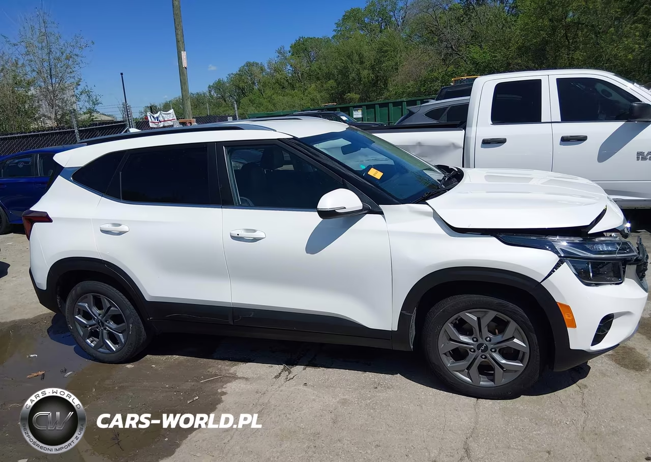 2024 Kia Seltos S VIN:KNDEU2AA9R7493551 - 14