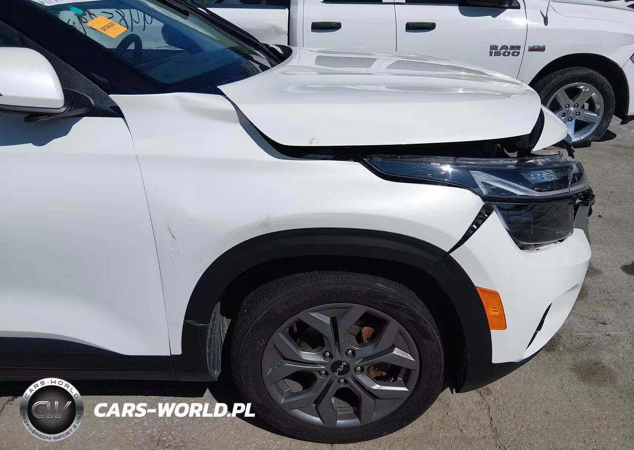 2024 Kia Seltos S VIN:KNDEU2AA9R7493551 - 18