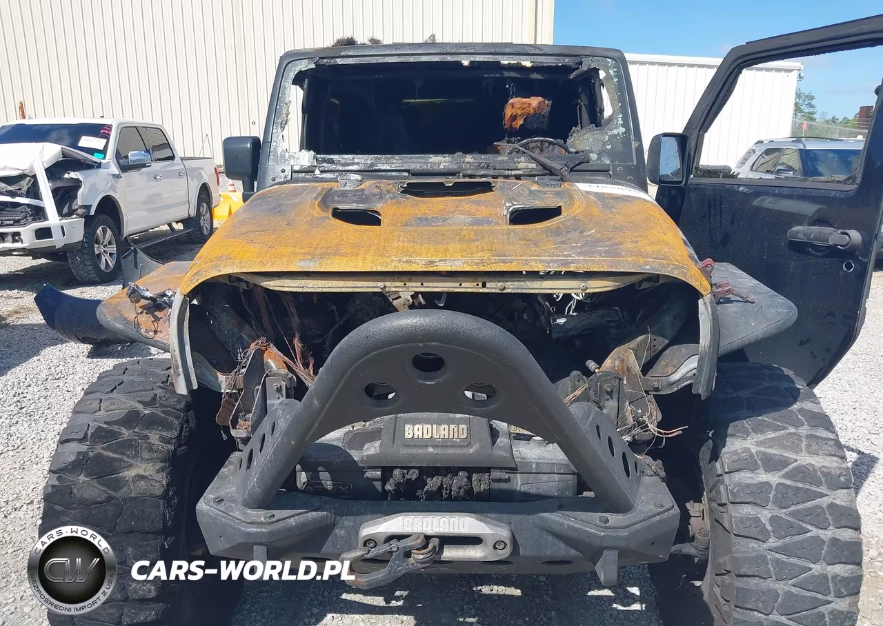 2010 Jeep Wrangler Sport VIN:1J4AA2D1XAL107583 - 13