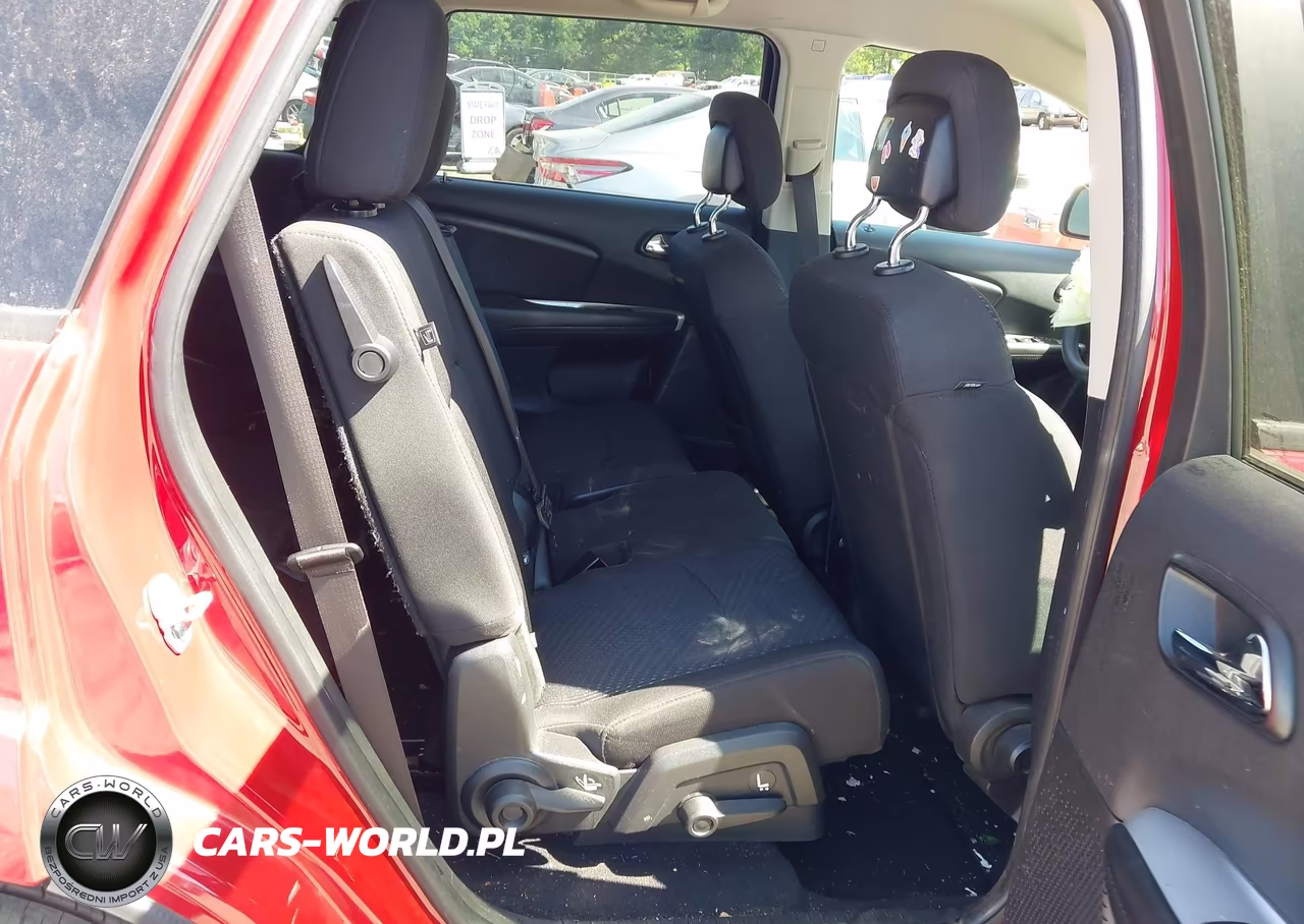 2018 Dodge Journey Se VIN:3C4PDCAB4JT446905 - 8