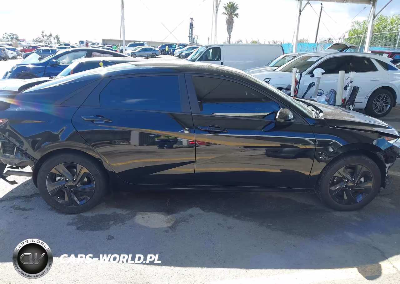 2023 Hyundai Elantra Hybrid Blue VIN:KMHLM4AJ8PU086723 - 12