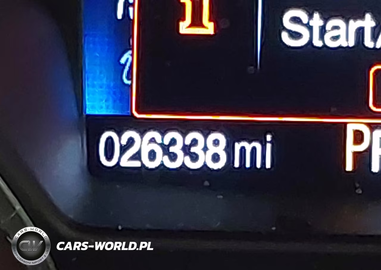 2018 Ford Escape Titanium VIN:1FMCU9J99JUD29451 - 16