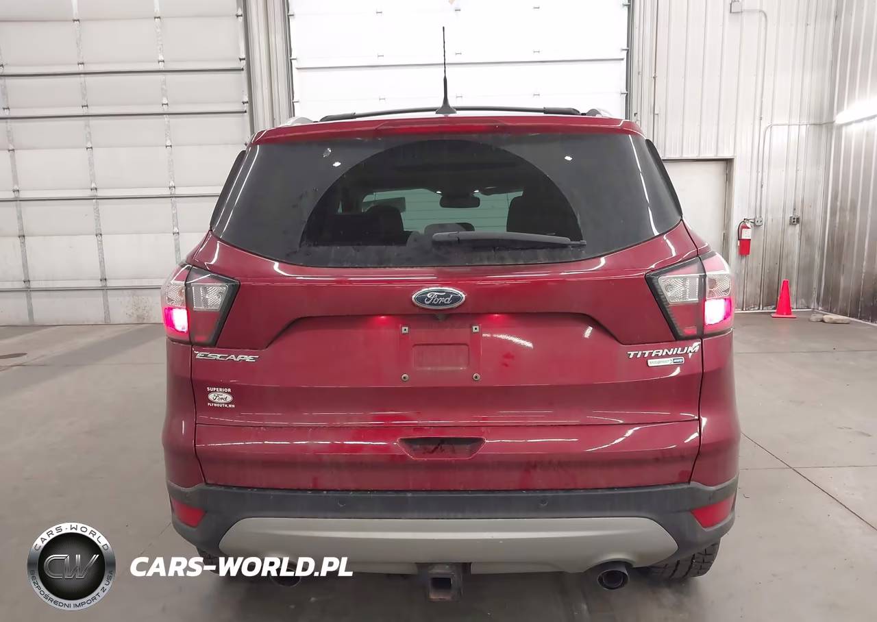 2018 Ford Escape Titanium VIN:1FMCU9J99JUD29451 - 17