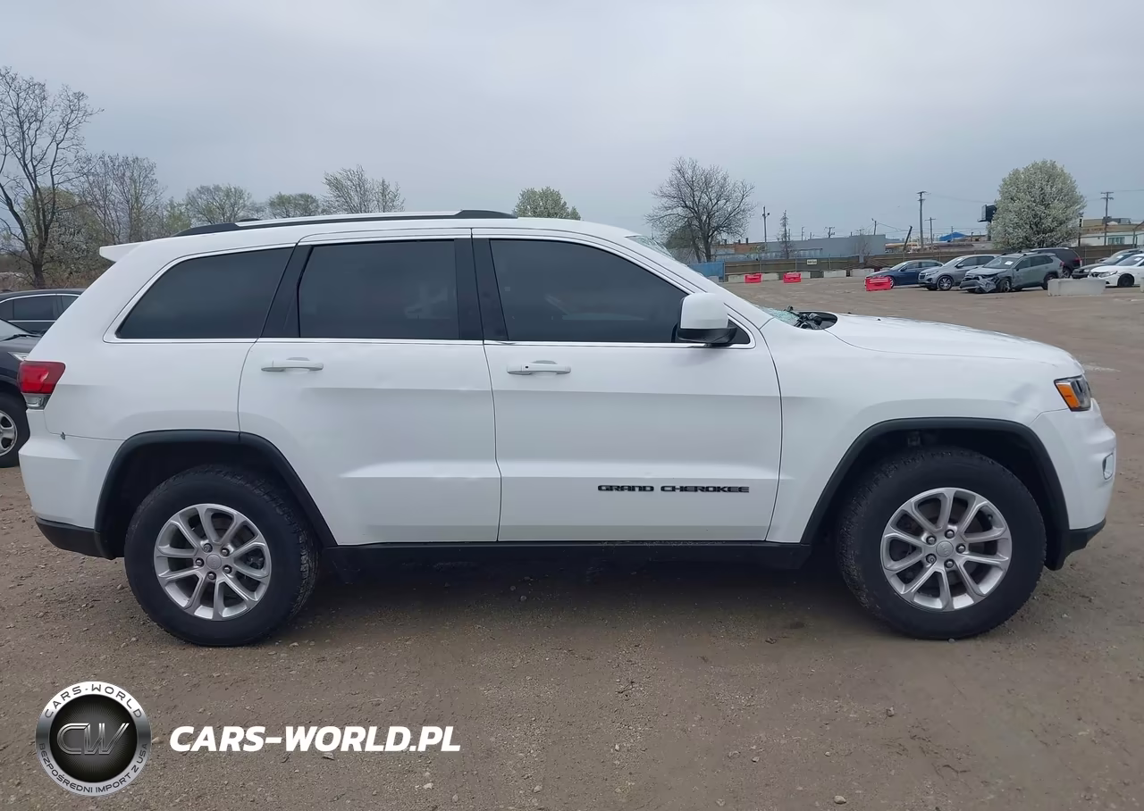 2021 Jeep Grand Cherokee Laredo E 4X4 VIN:1C4RJFAGXMC731896 - 13