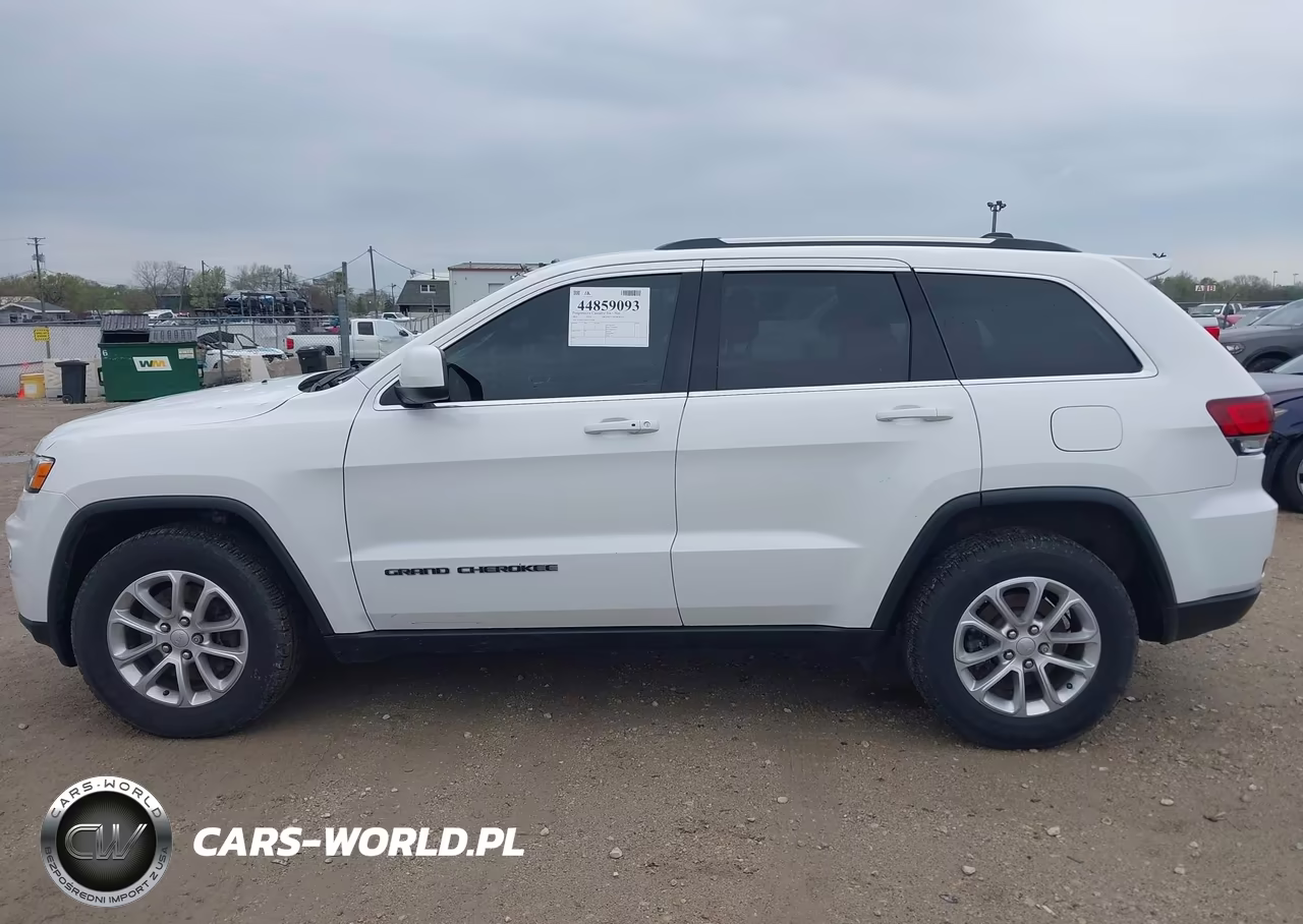 2021 Jeep Grand Cherokee Laredo E 4X4 VIN:1C4RJFAGXMC731896 - 14