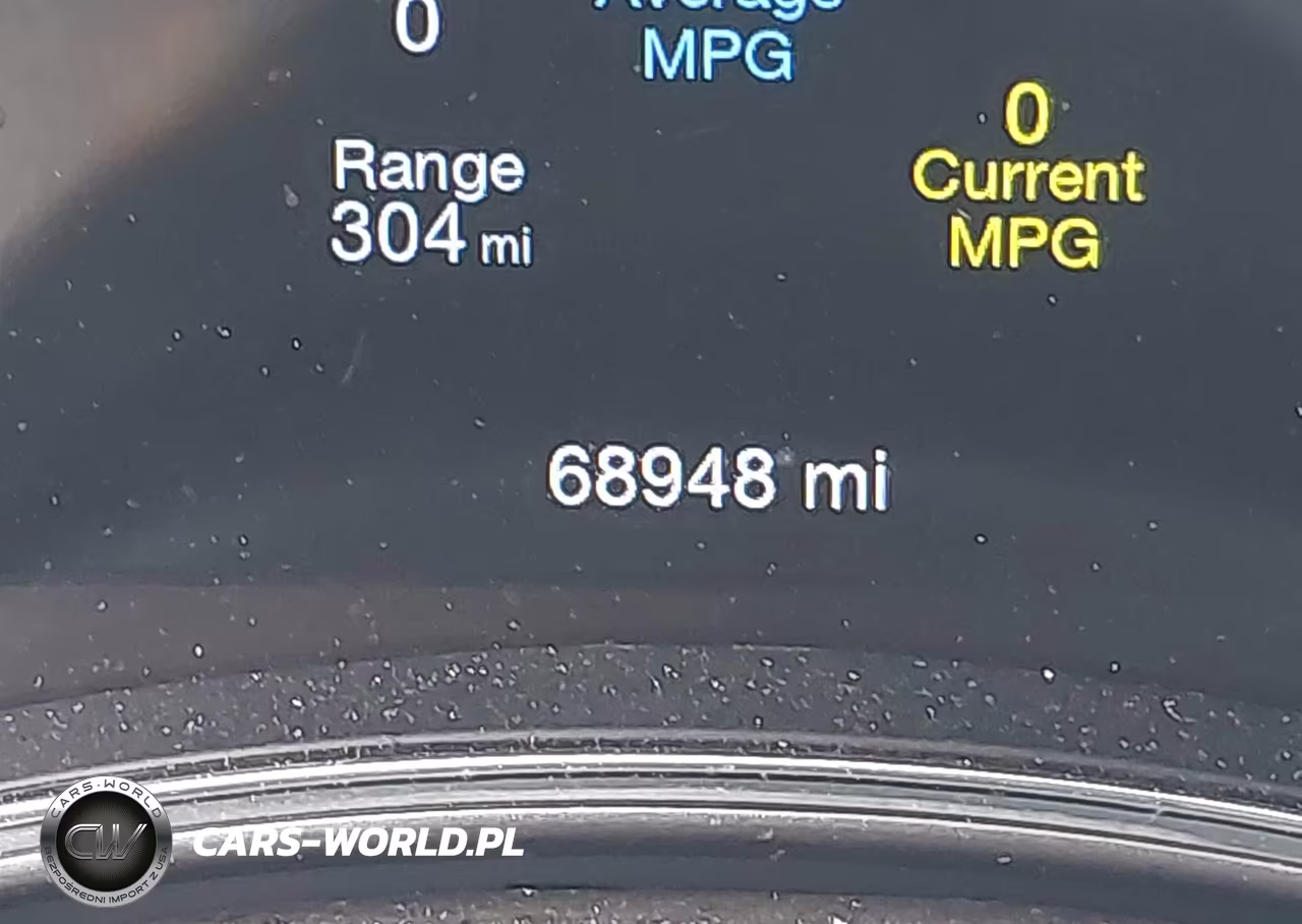 2021 Jeep Grand Cherokee Laredo E 4X4 VIN:1C4RJFAGXMC731896 - 15