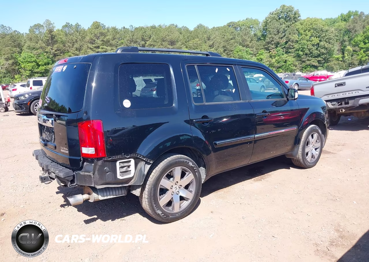 2015 Honda Pilot Touring VIN:5FNYF3H96FB013710 - 4