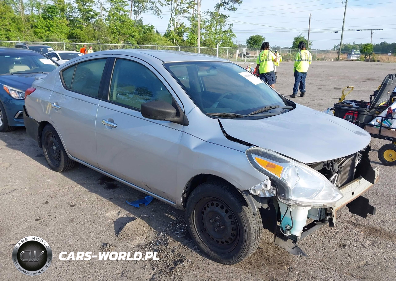 2016 Nissan Versa 1.6 Sv