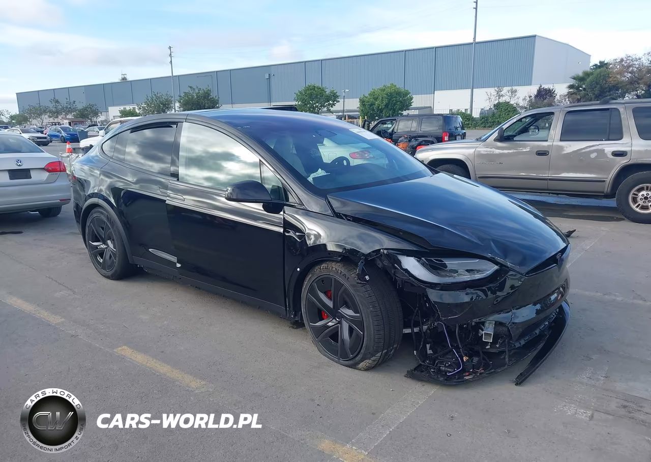 2026 Tesla Model X Plaid – zdjęcie 1 z 18