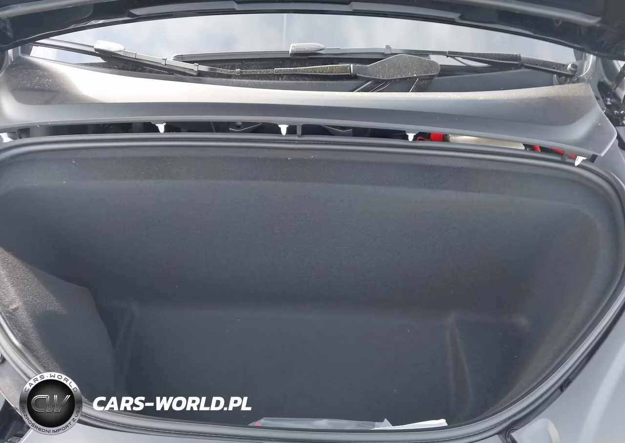 2026 Tesla Model X Plaid VIN:7SAXCBE68TF480649 - 10