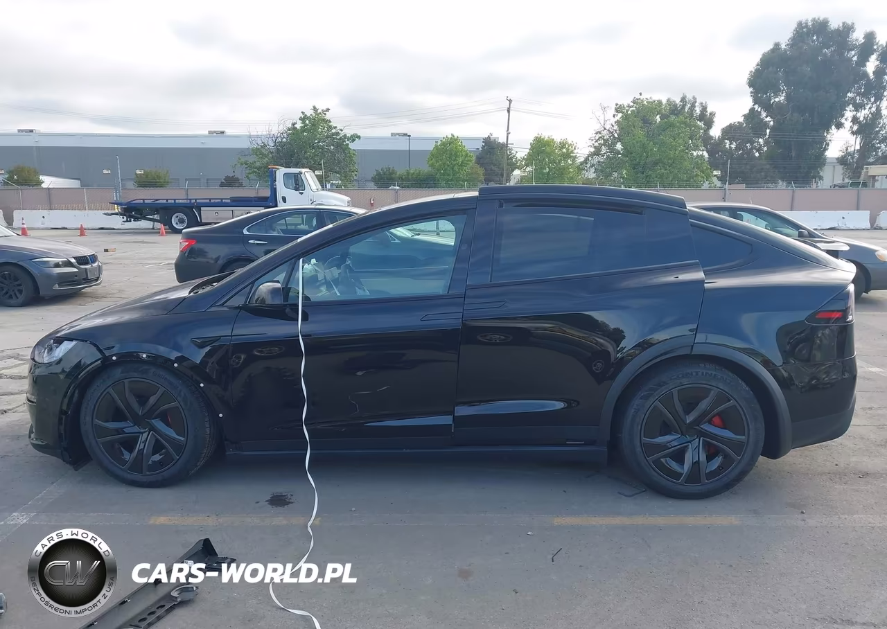 2026 Tesla Model X Plaid VIN:7SAXCBE68TF480649 - 14