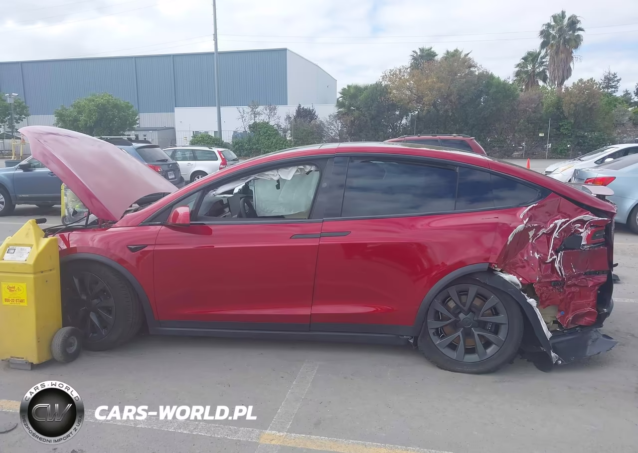 2025 Tesla Model X Long Range VIN:7SAXCDE52SF469275 - 13