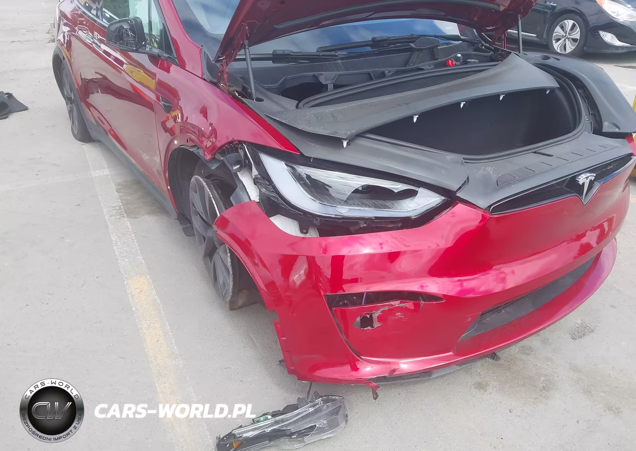 2025 Tesla Model X Long Range VIN:7SAXCDE52SF469275 - 18