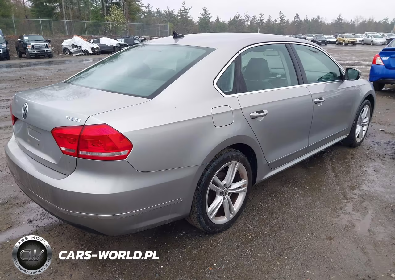 2014 Volkswagen Passat 2.0L Tdi Se VIN:1VWBN7A35EC042470 - 4