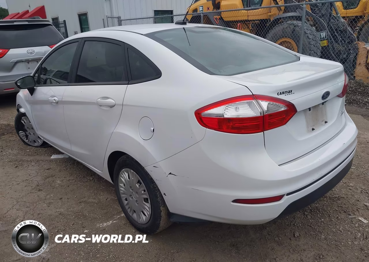 2019 Ford Fiesta S VIN:3FADP4AJ2KM132131 - 3