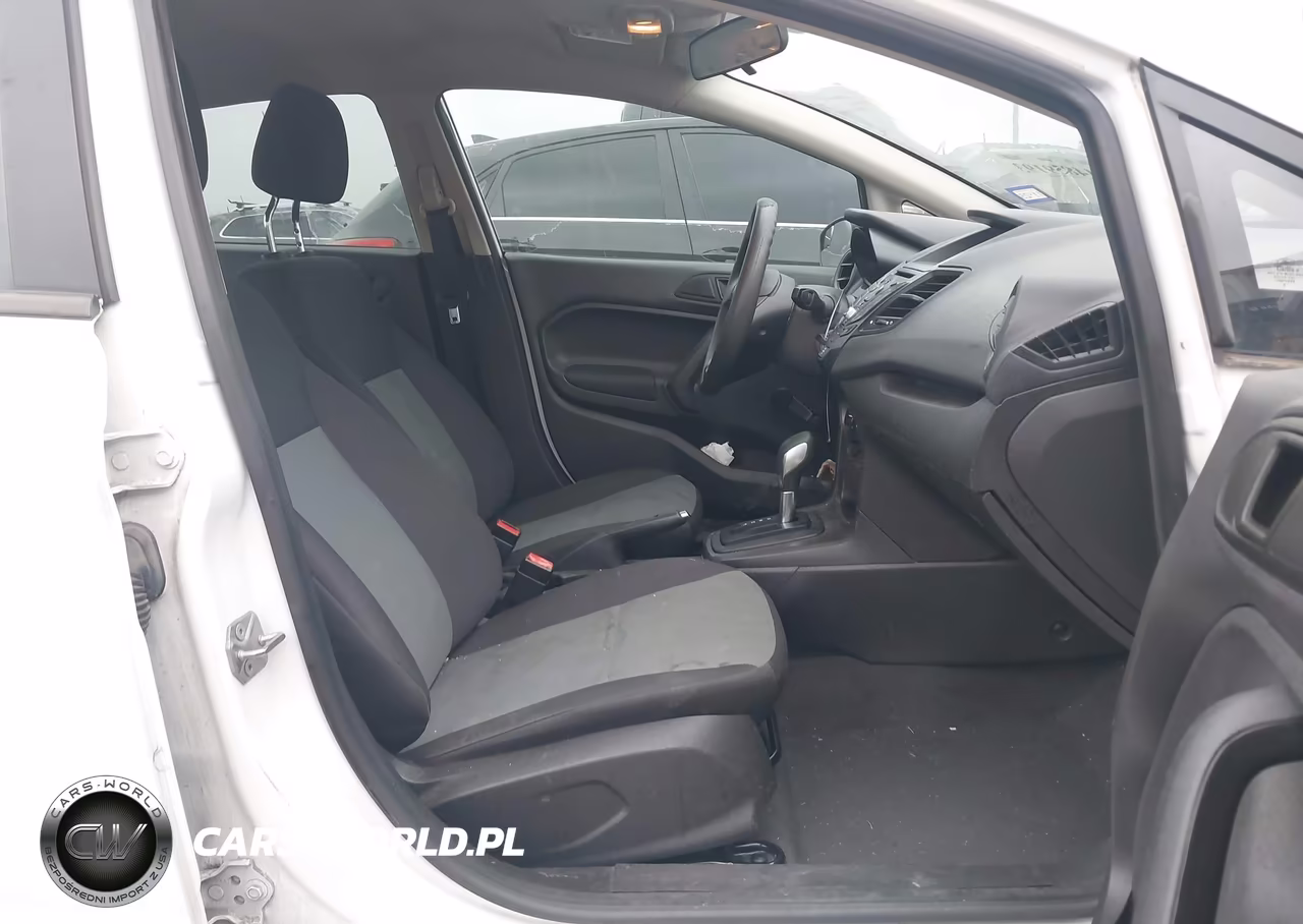 2019 Ford Fiesta S VIN:3FADP4AJ2KM132131 - 5