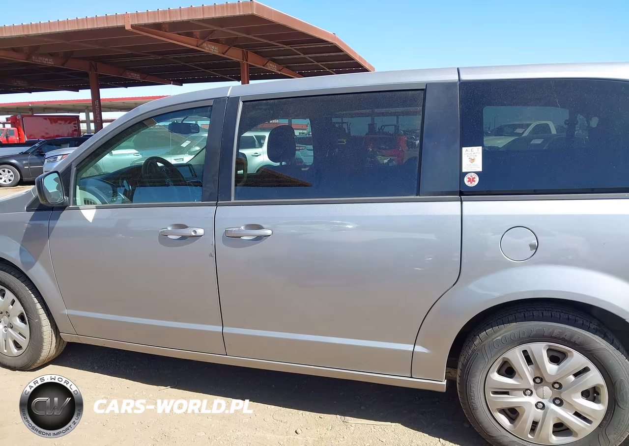 2018 Dodge Grand Caravan Se VIN:2C4RDGBG7JR165999 - 14