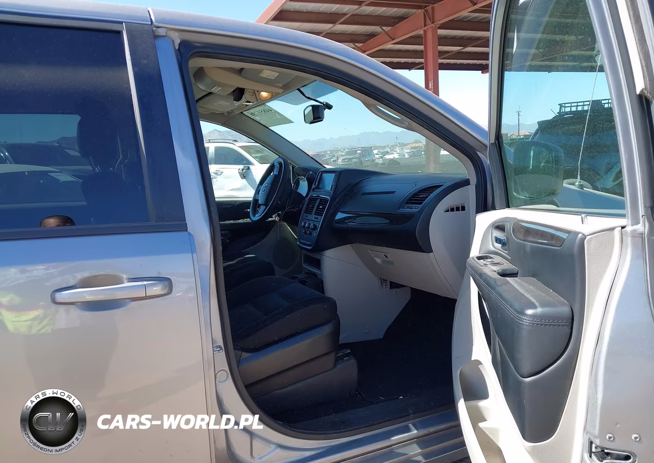 2018 Dodge Grand Caravan Se VIN:2C4RDGBG7JR165999 - 5
