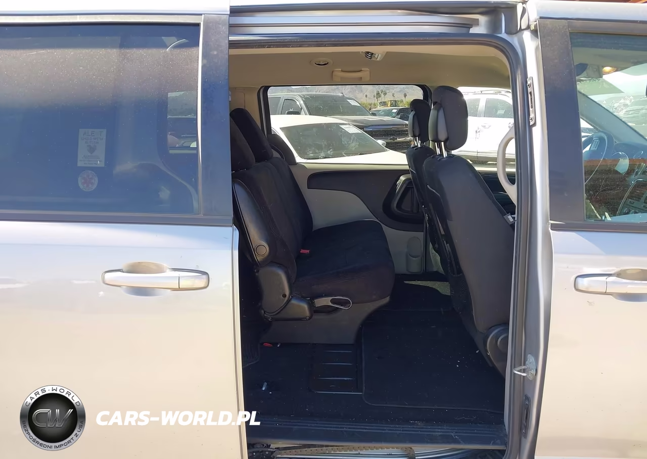 2018 Dodge Grand Caravan Se VIN:2C4RDGBG7JR165999 - 8