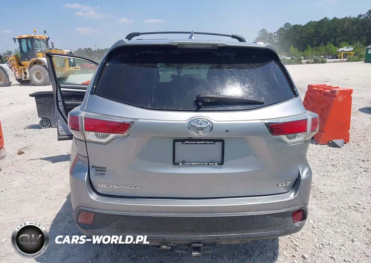2014 Toyota Highlander Xle V6 VIN:5TDKKRFH0ES025635 - 15