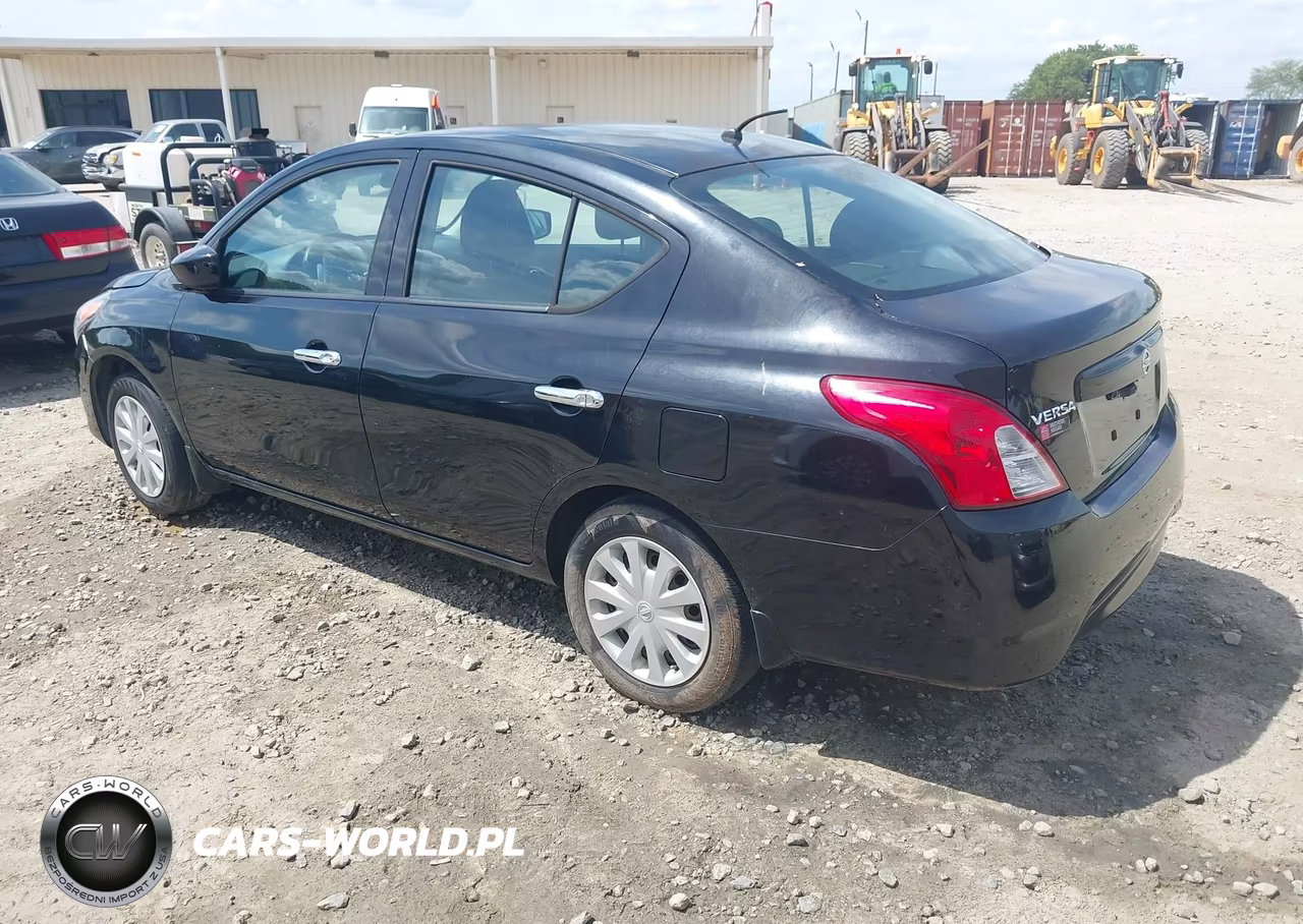 2018 Nissan Versa 1.6 S VIN:3N1CN7AP2JL806593 - 3