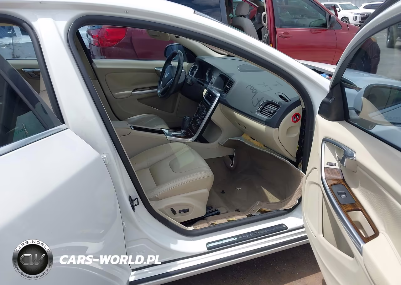 2012 Volvo S60 T5 VIN:YV1622FS6C2101412 - 5