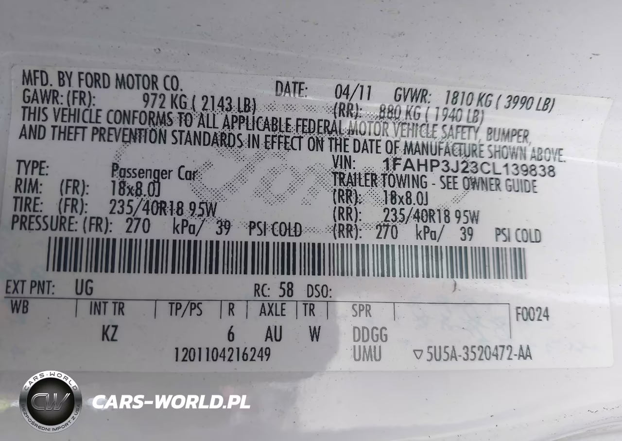 2012 Ford Focus Titanium VIN:1FAHP3J23CL139838 - 9