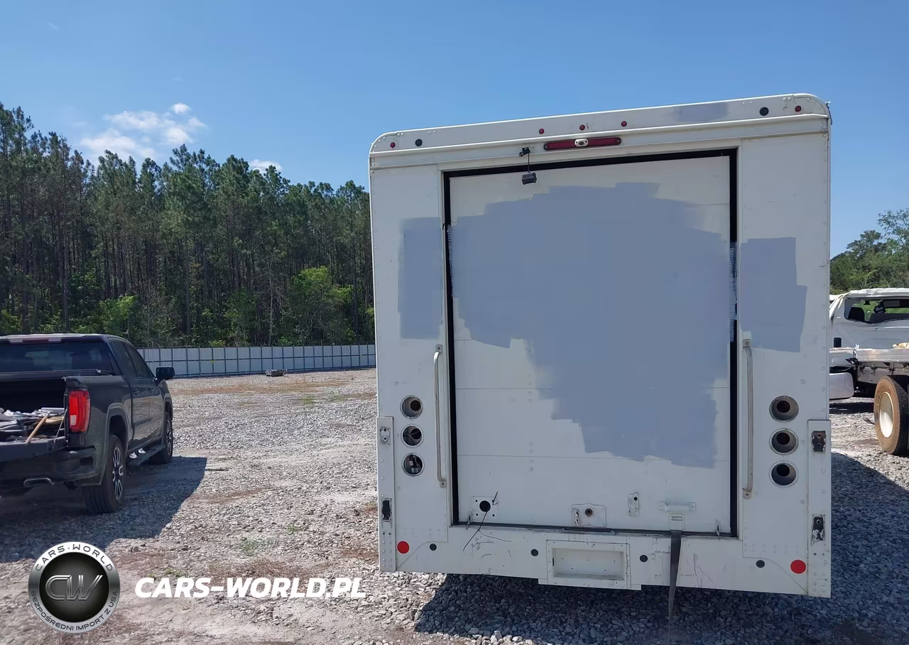 2020 Ford F-59 Commercial Stripped VIN:1F65F5KN8L0A12933 - 14