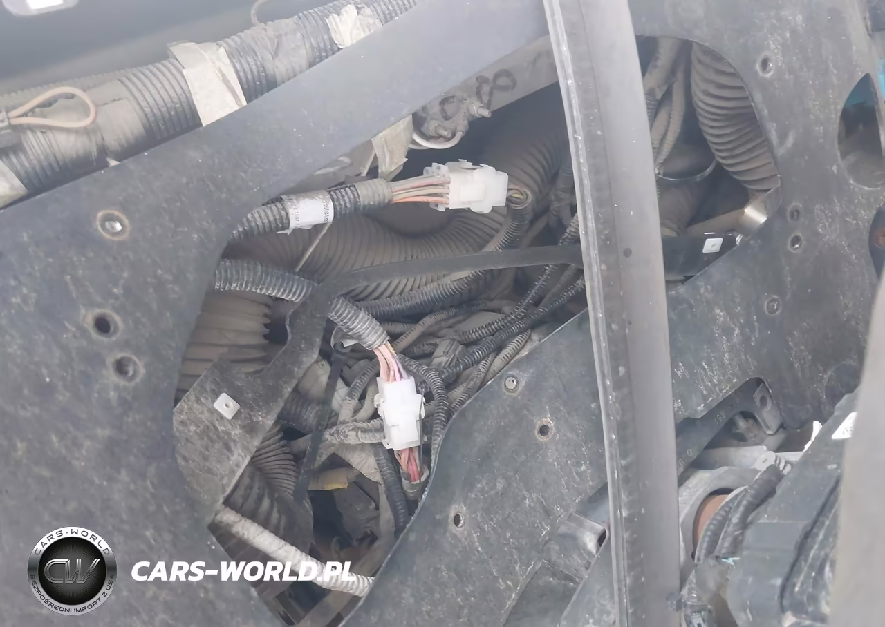 2020 Ford F-59 Commercial Stripped VIN:1F65F5KN8L0A12933 - 5