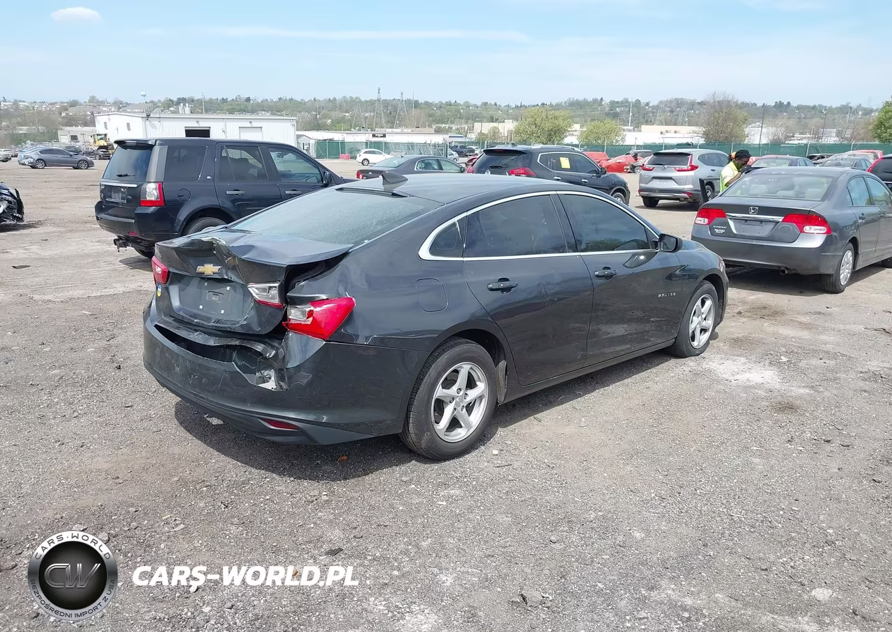 2017 Chevrolet Malibu Ls VIN:1G1ZB5ST3HF115120 - 4