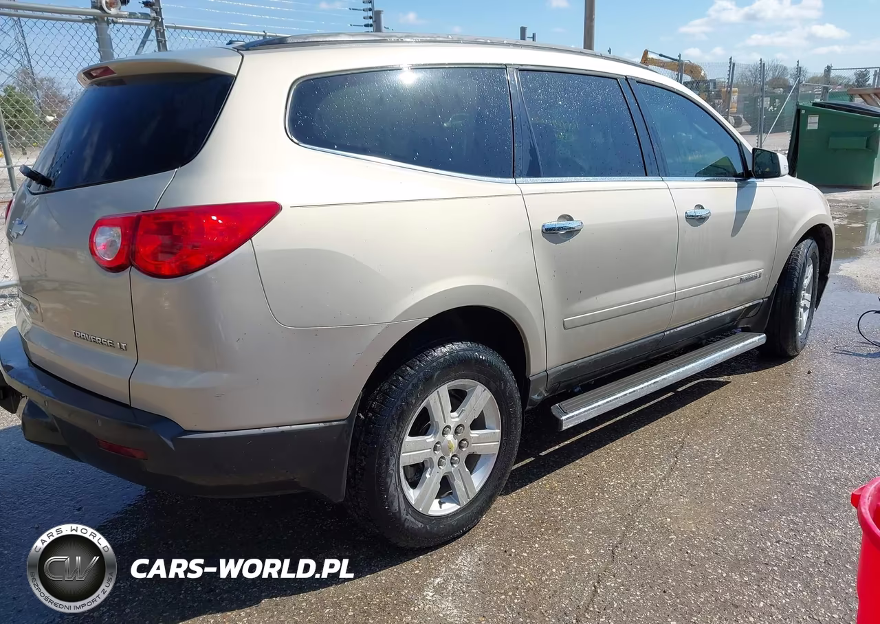 2009 Chevrolet Traverse Lt VIN:1GNER23D49S141975 - 4