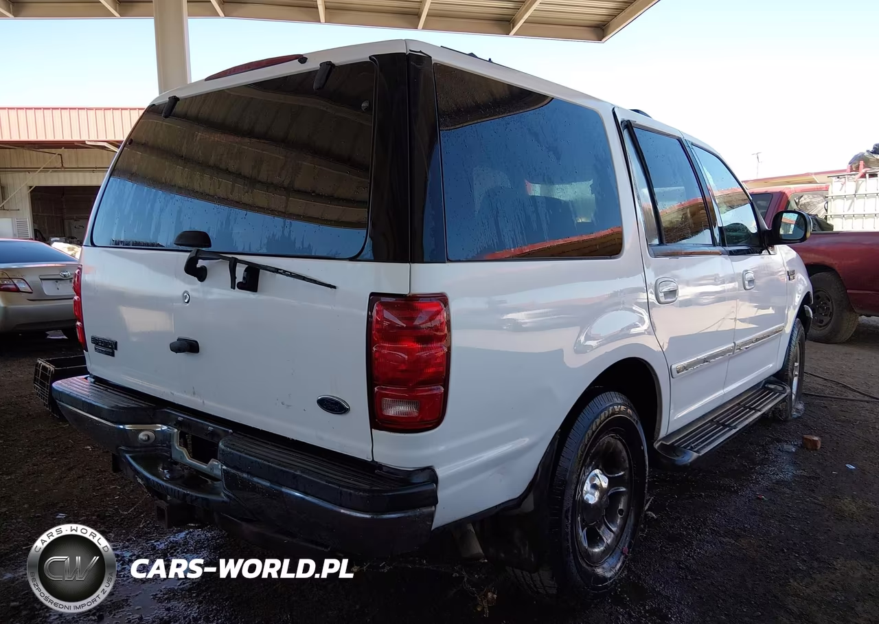1999 Ford Expedition Xlt VIN:1FMRU1864XLB02464 - 4