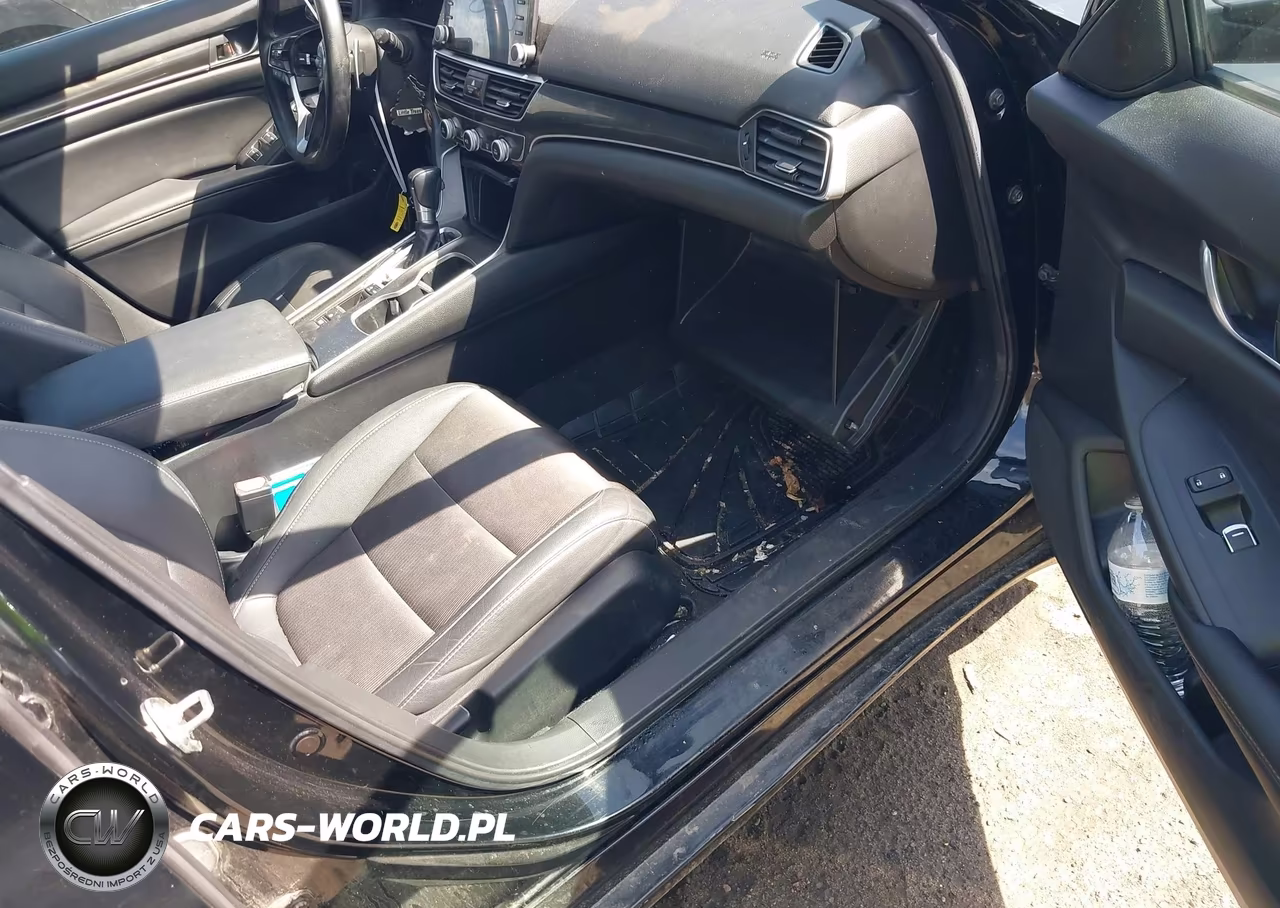 2019 Honda Accord Sport VIN:1HGCV1F36KA072390 - 5