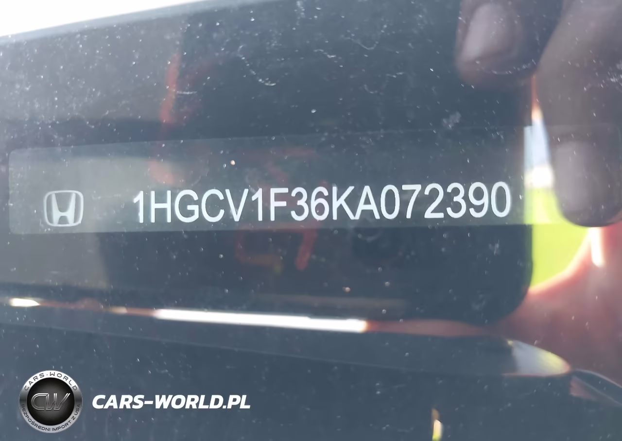 2019 Honda Accord Sport VIN:1HGCV1F36KA072390 - 9