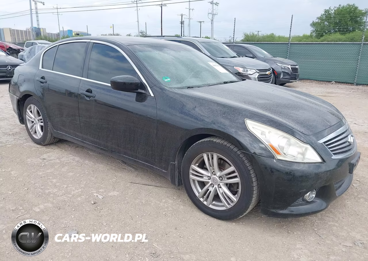 2012 Infiniti G37 Journey