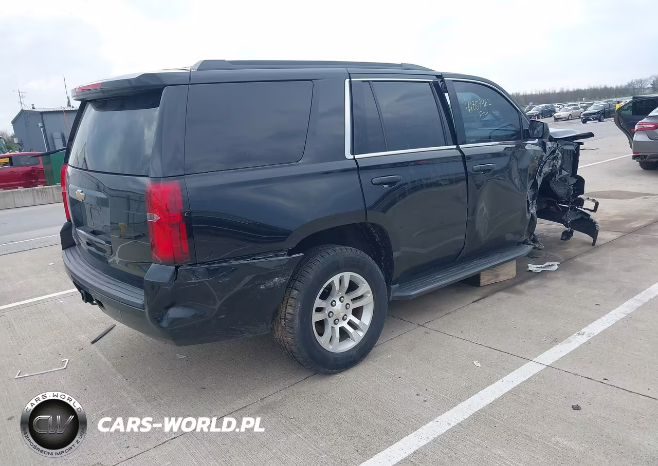 2018 Chevrolet Tahoe Ls VIN:1GNSKAEC2JR109107 - 4