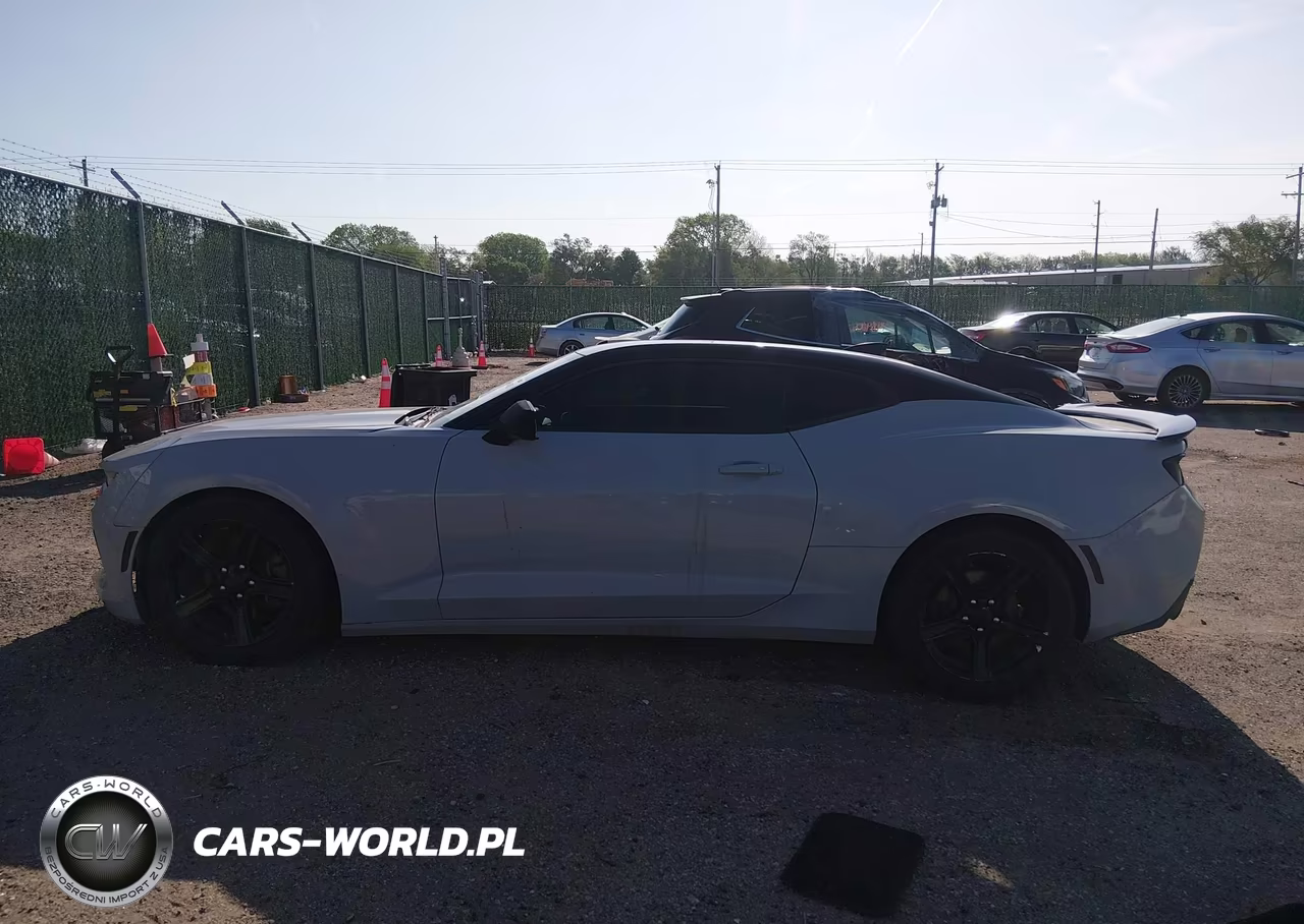 2017 Chevrolet Camaro 1Lt VIN:1G1FB1RX9H0102282 - 14