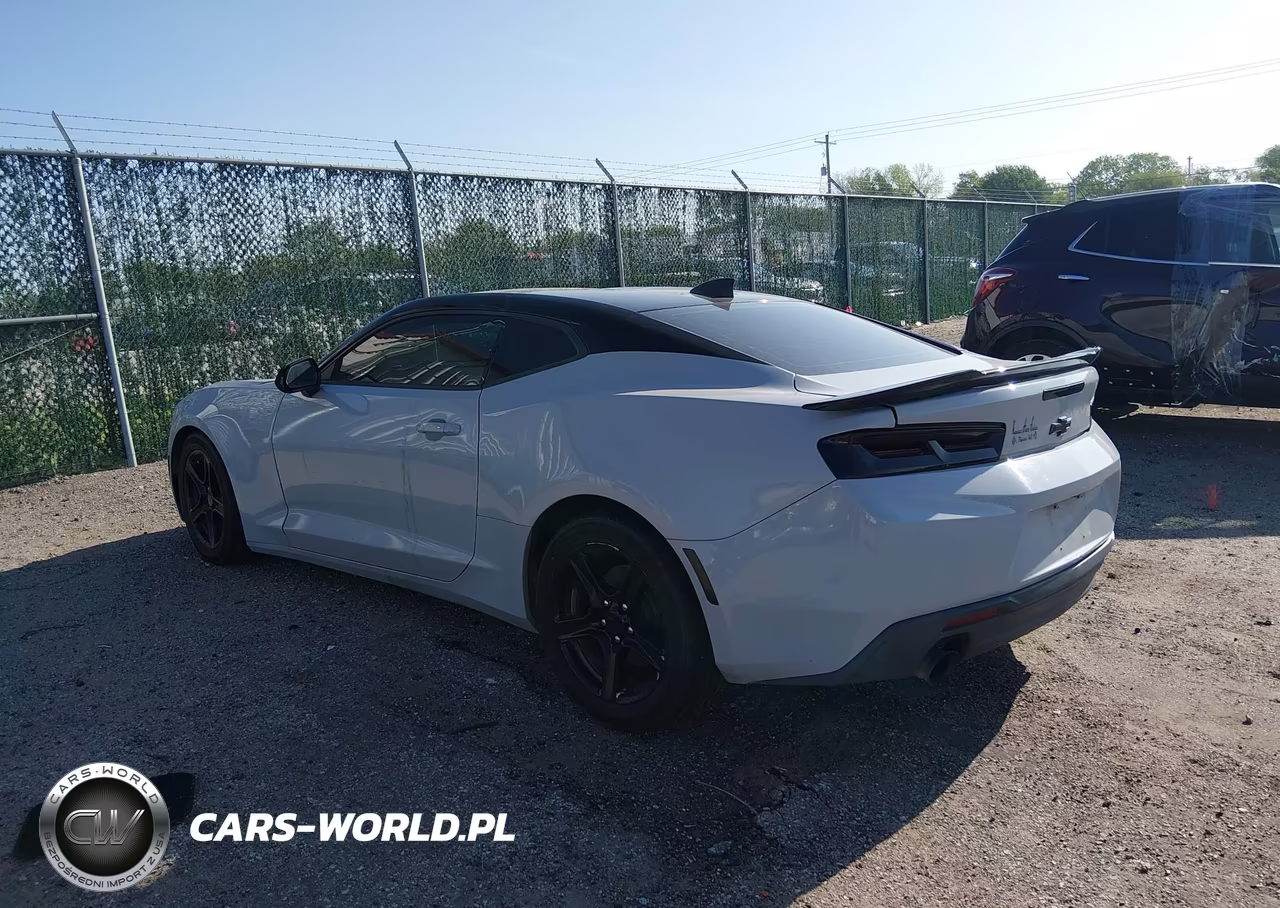 2017 Chevrolet Camaro 1Lt VIN:1G1FB1RX9H0102282 - 3