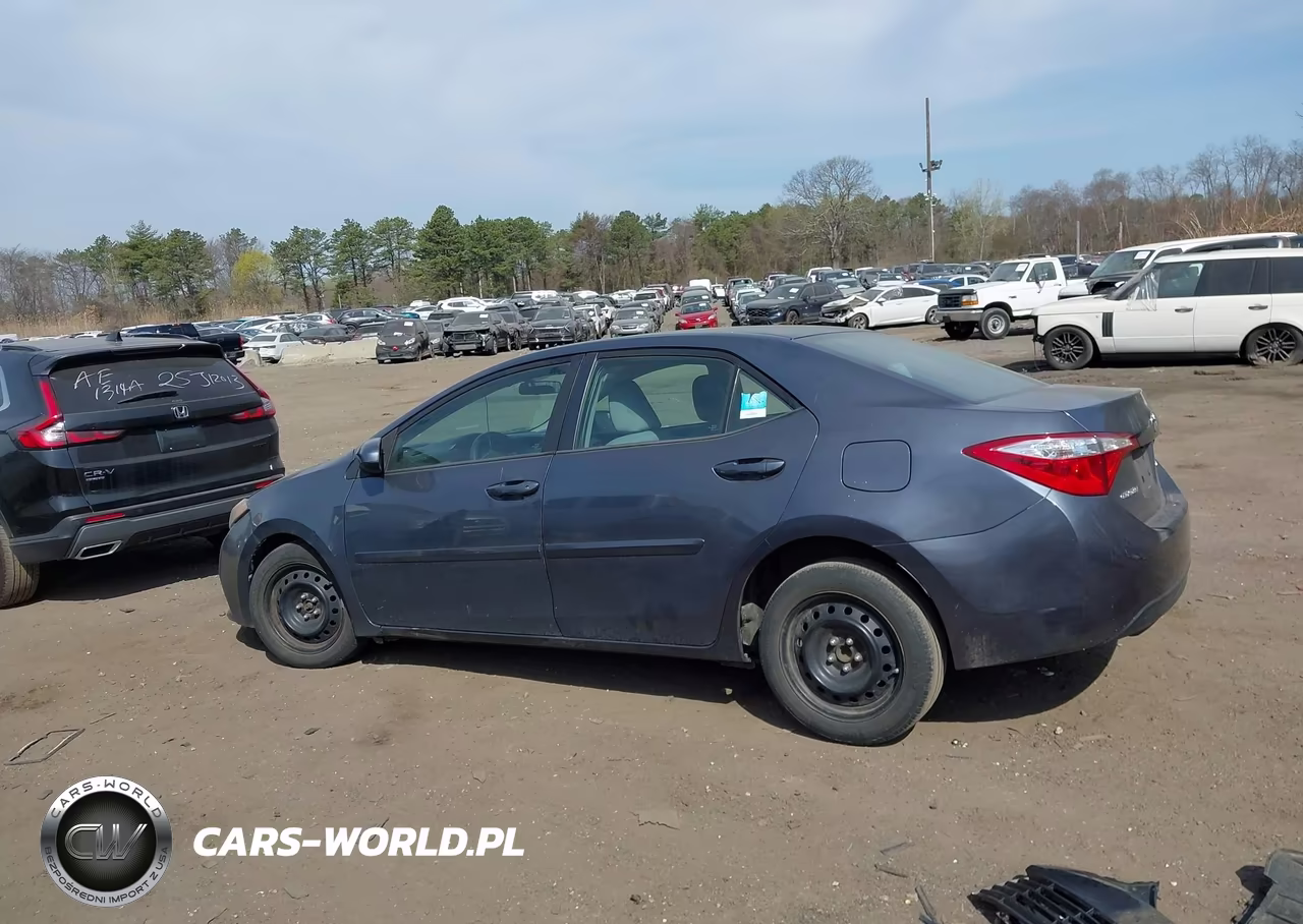 2016 Toyota Corolla Le VIN:2T1BURHE3GC493089 - 14
