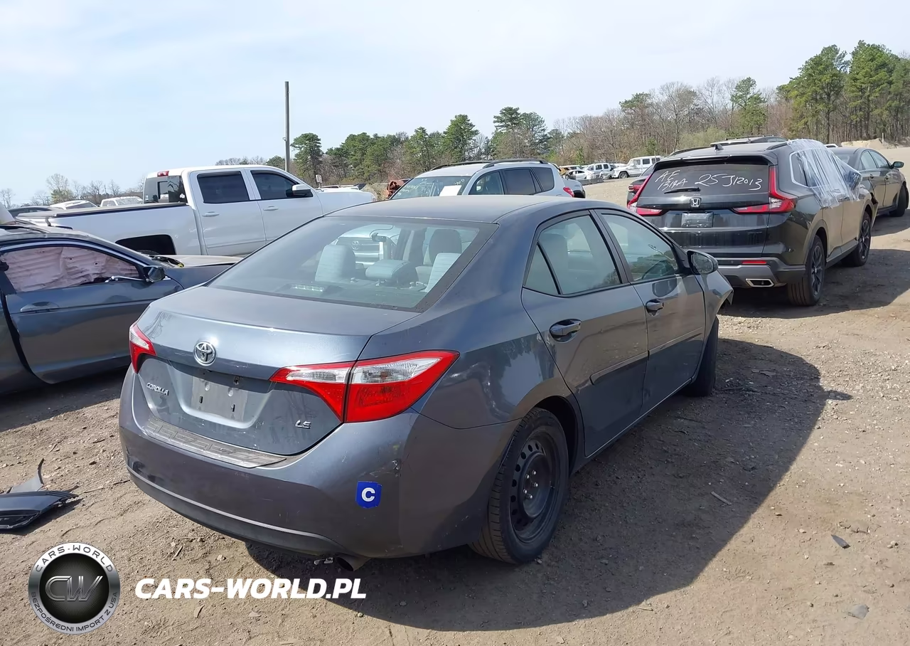 2016 Toyota Corolla Le VIN:2T1BURHE3GC493089 - 4