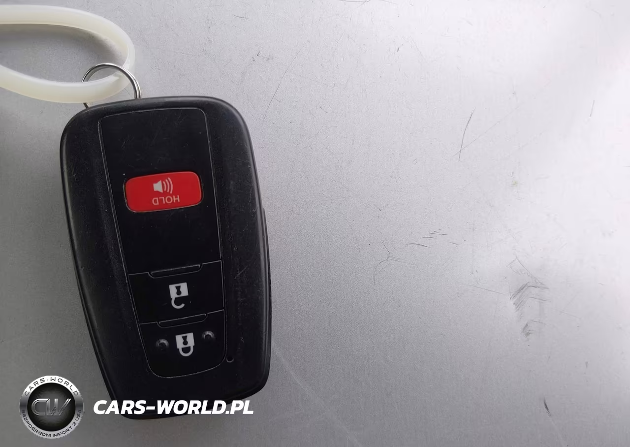2020 Toyota Prius Le Awd-E VIN:JTDL9RFUXL3013939 - 10