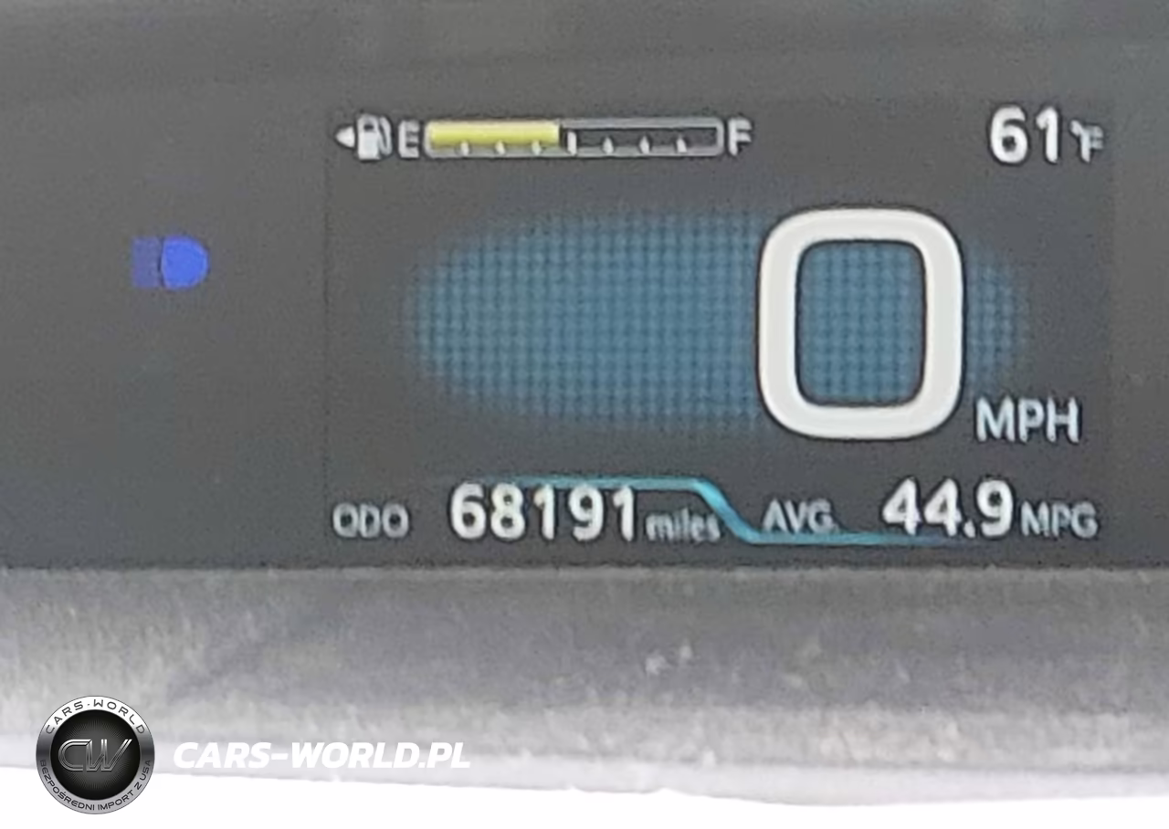 2020 Toyota Prius Le Awd-E VIN:JTDL9RFUXL3013939 - 15