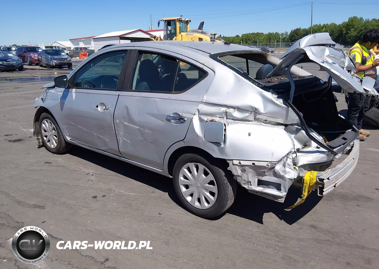 2019 Nissan Versa S-S Plus-Sv VIN:3N1CN7AP7KL840787 - 3