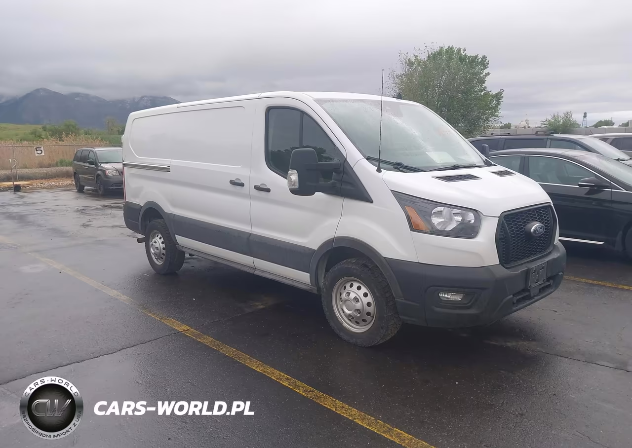 2023 Ford Transit-250