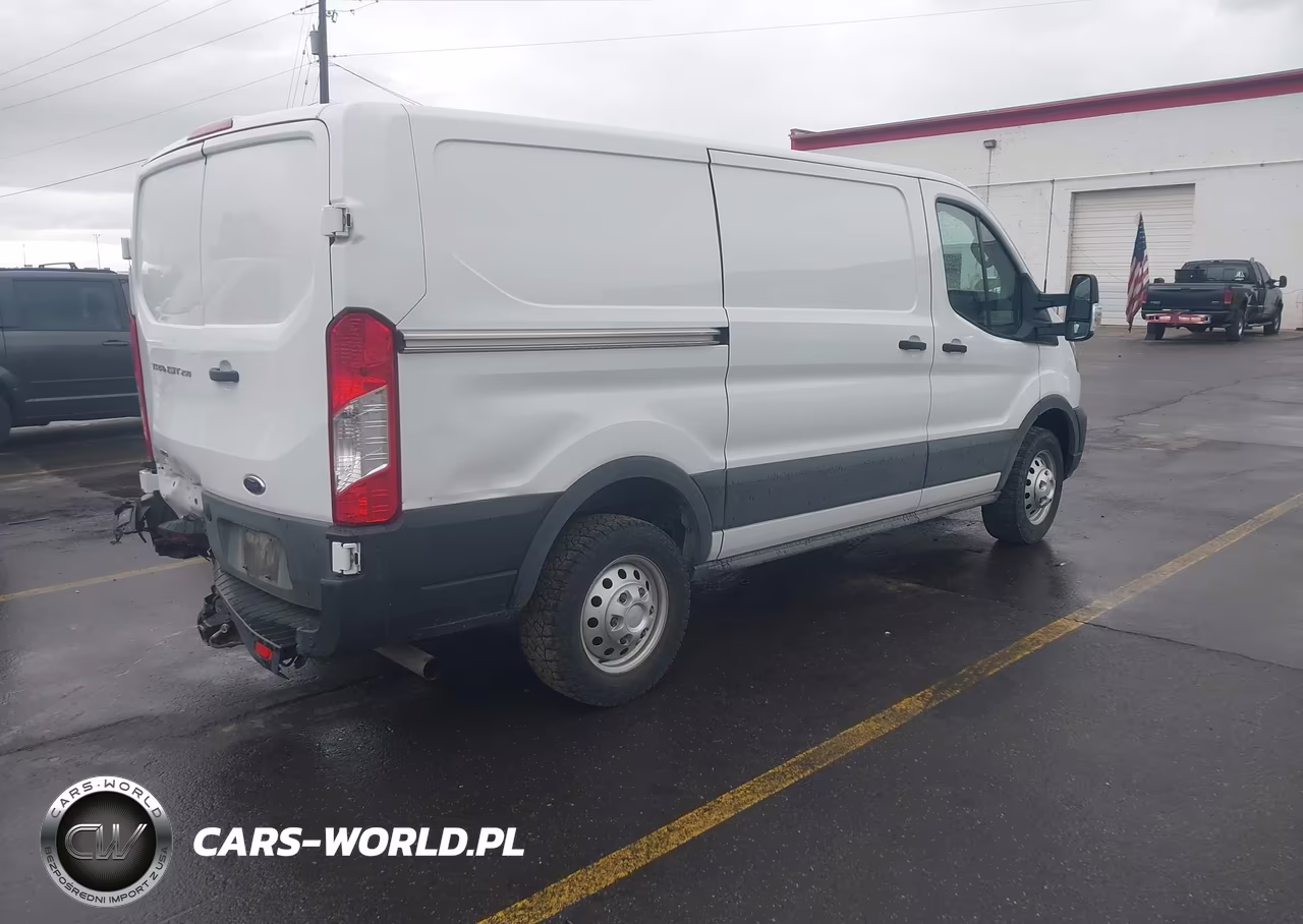2023 Ford Transit-250 VIN:1FTBR2Y82PKB44555 - 4