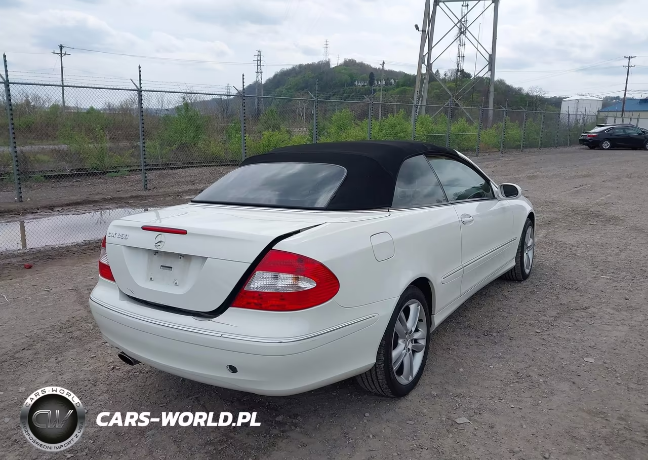 2007 Mercedes-Benz Clk 350 VIN:WDBTK56F17F212735 - 4