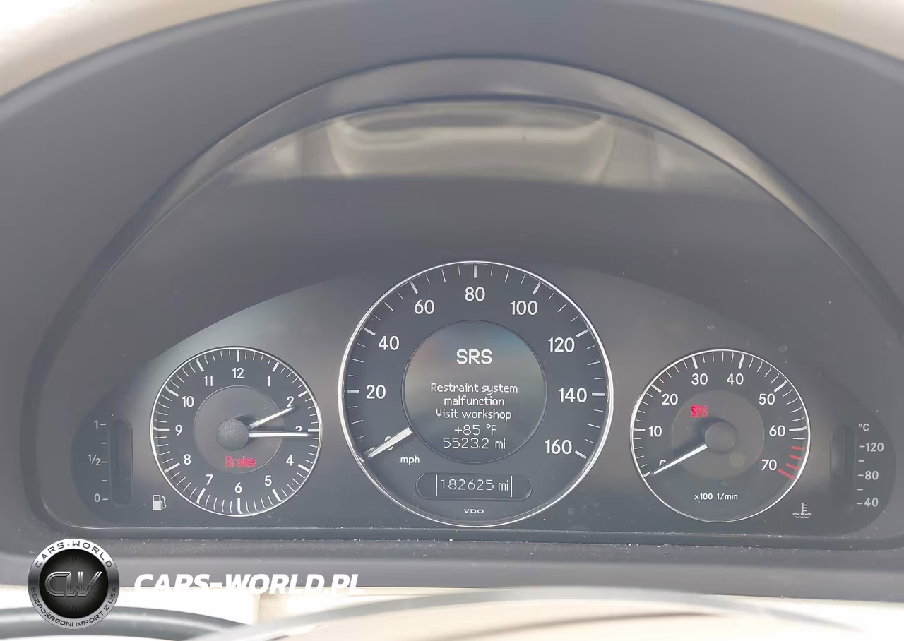 2007 Mercedes-Benz Clk 350 VIN:WDBTK56F17F212735 - 7