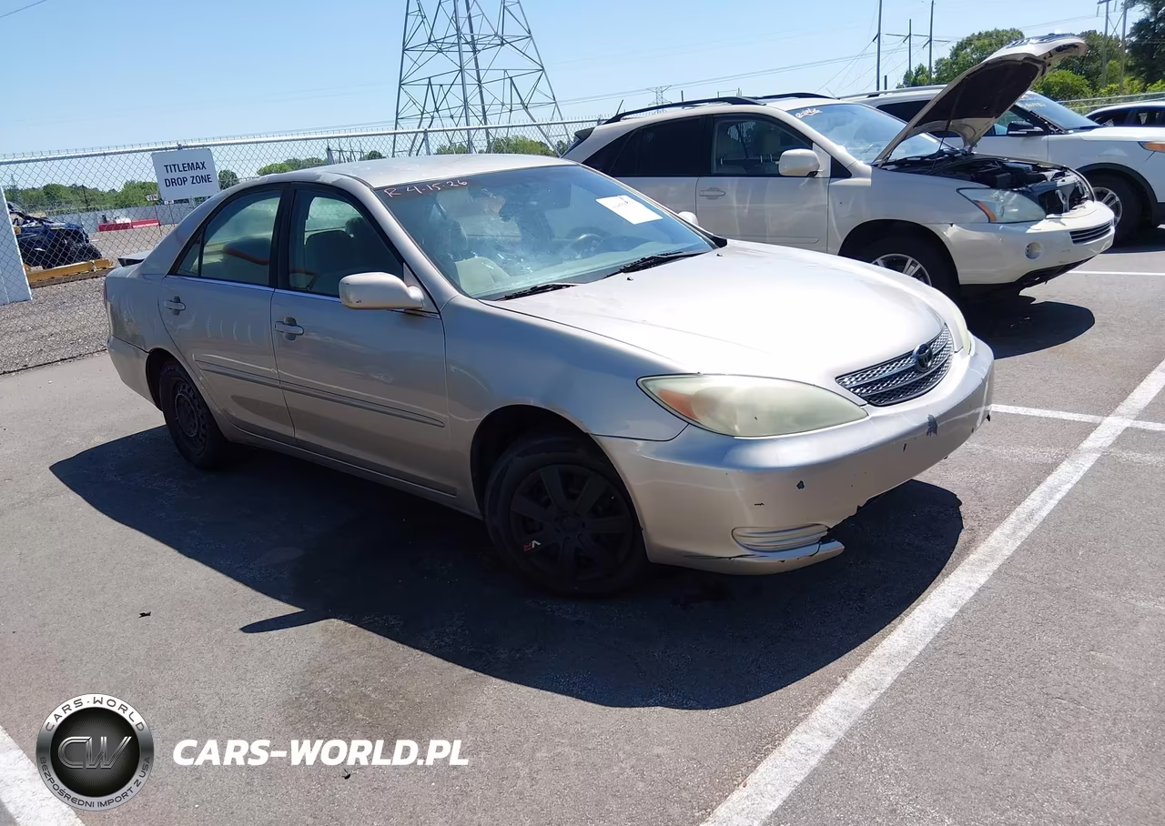 2004 Toyota Camry Le