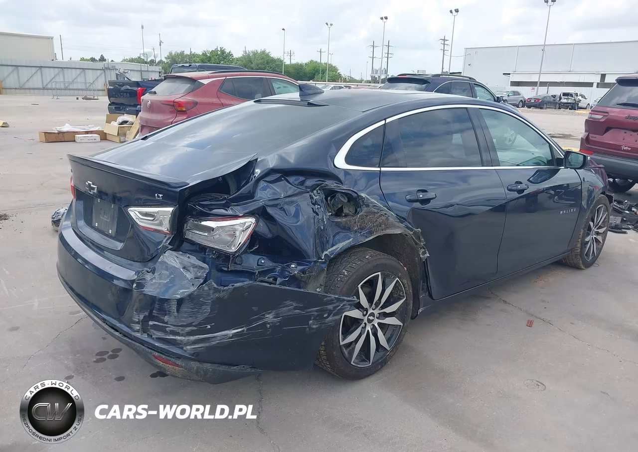 2017 Chevrolet Malibu 1Lt VIN:1G1ZE5ST3HF190634 - 4